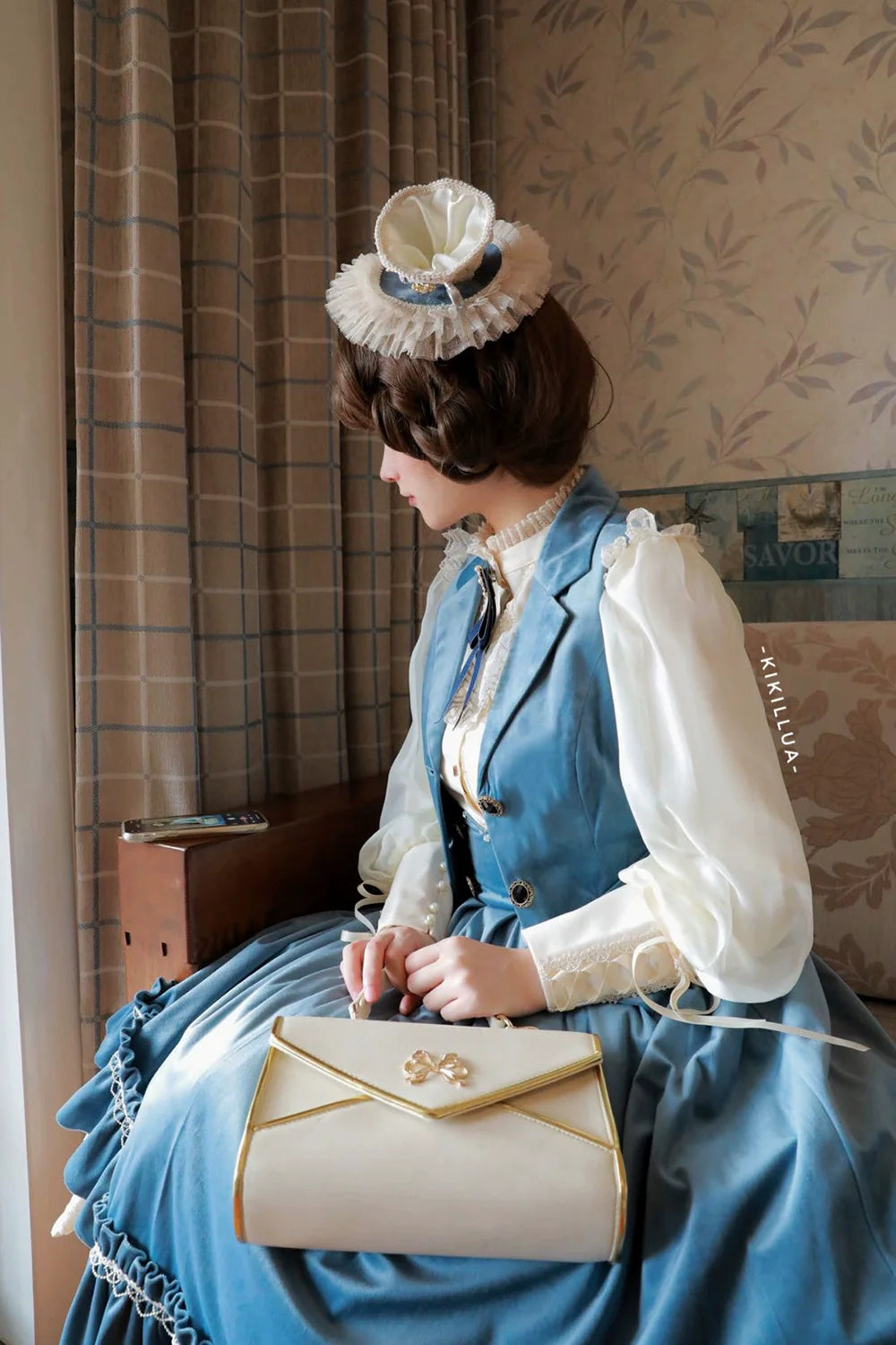 Miss Point - Rose Doll - Retro Lolita Vest Velvet Lolita Waistcoat