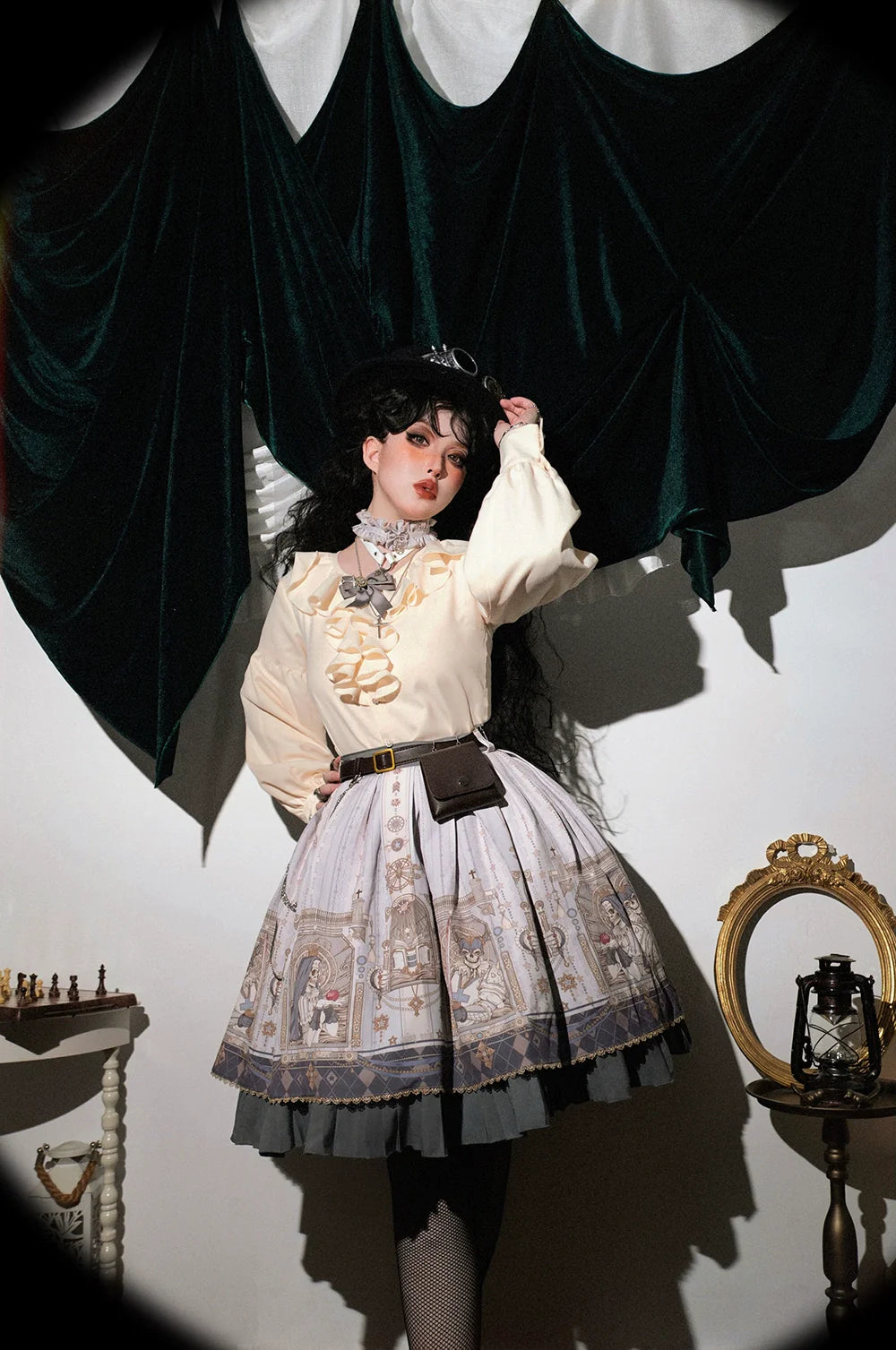 Miss Point - Demon Hunting Notes - Gothic Lolita Cross Print Short Skirt