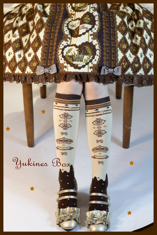 Yukines Box - Retro Lolita Chocolate Color Cotton Socks