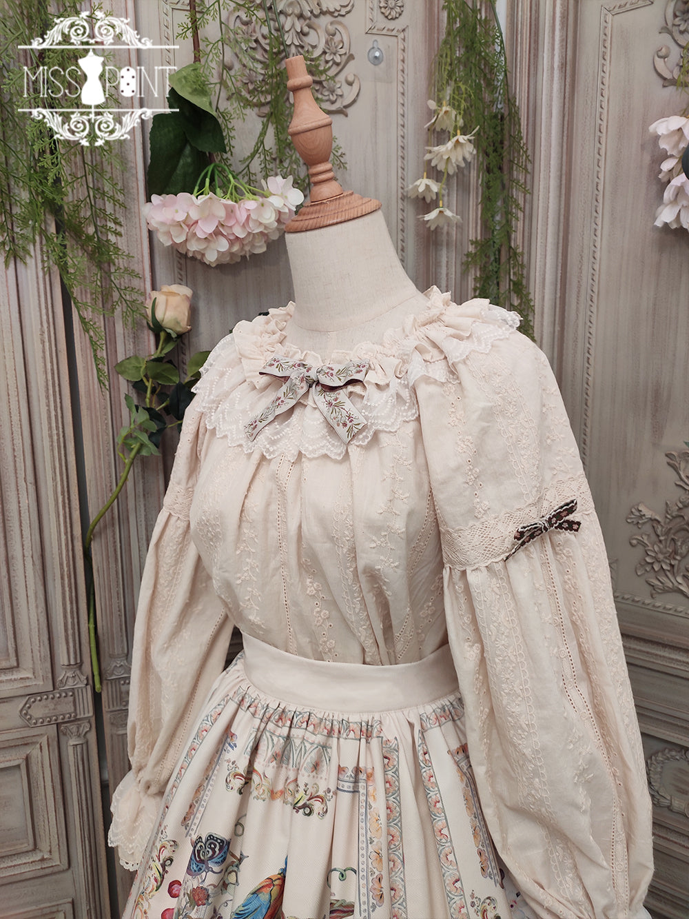 Miss Point - Rich Hymn - Lolita Bavarian Cotton Embroidered Blouse