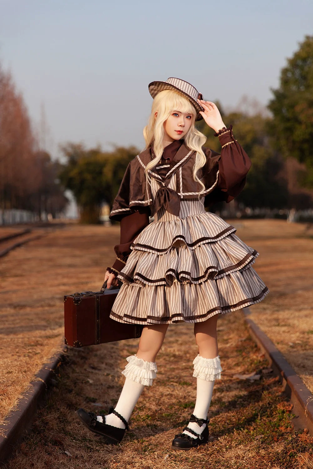 Infanta - From Afar - Vintage Striped Peppy-Style Lolita JSK & Cape