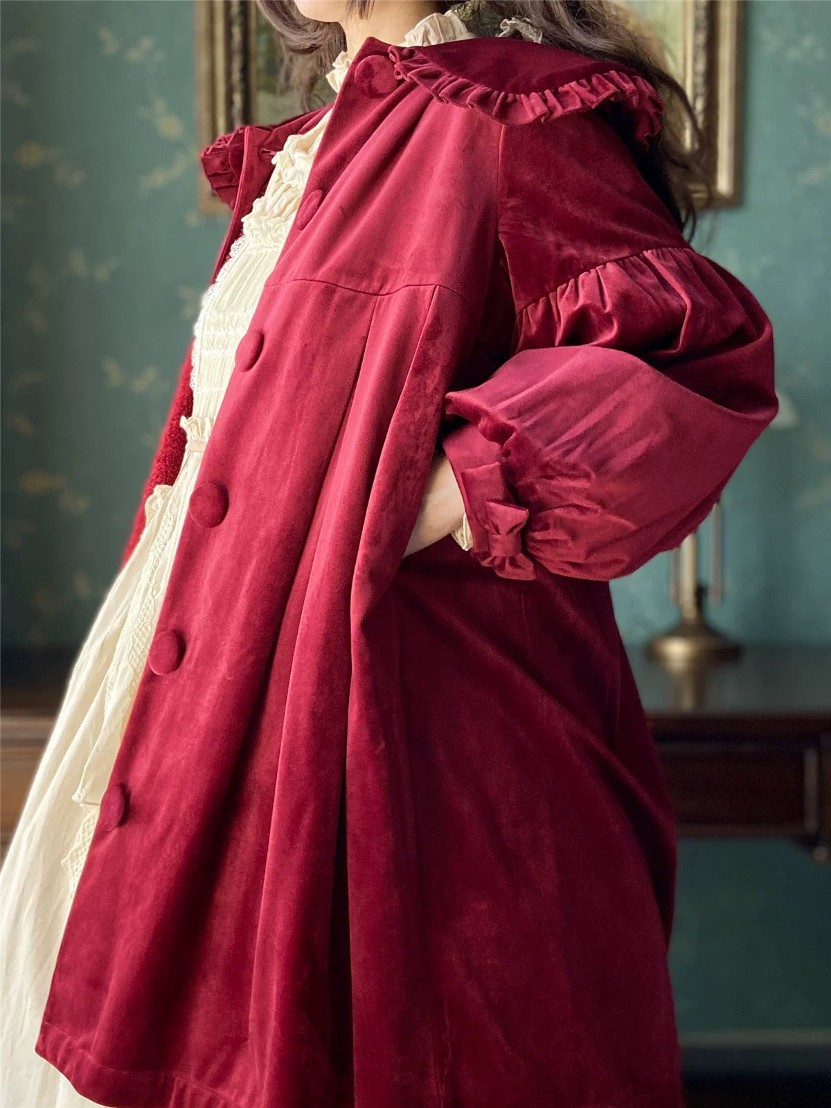 Dark Star Island - Winter Lolita Cape Velvet Antique Lolita Coat