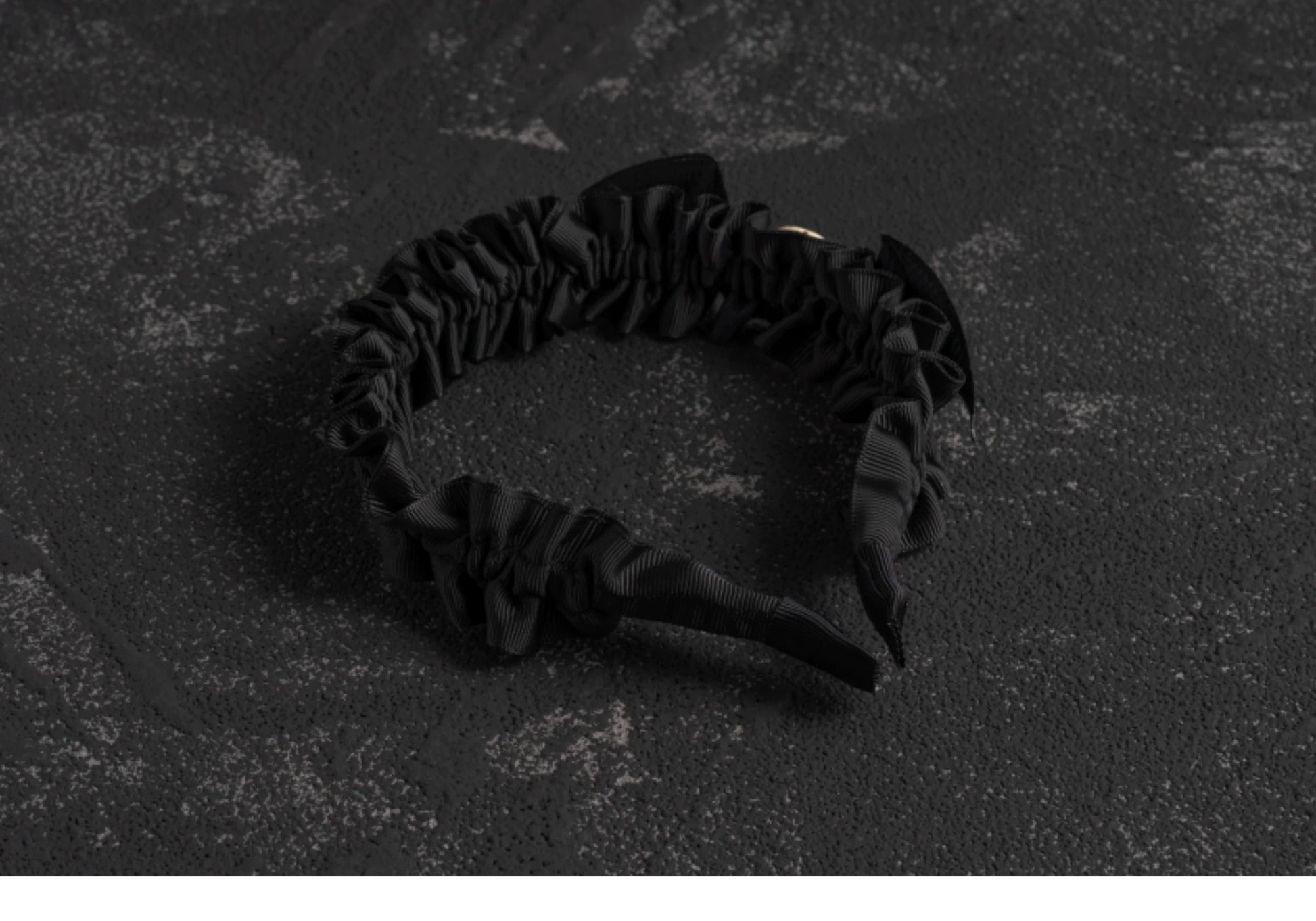 Strange Sugar - Gothic Hair Accessories Set Skulls Sharks Lolita Clips Headbands