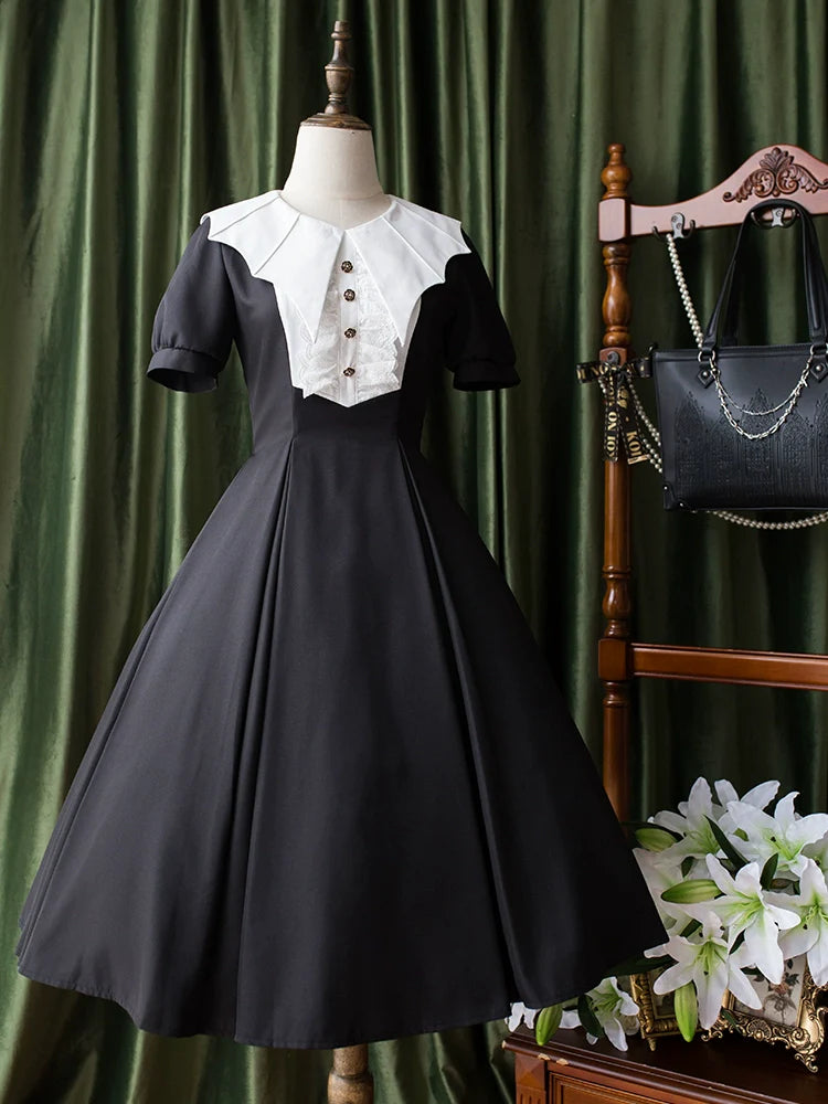 Forest Fluorescent Carps - The Rain of London - Elegant Lolita OP Dress, Bat Wing-Shaped Neckline