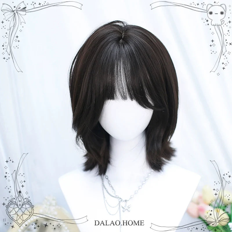 Dalao Home - Daily Short Lolita Wig With French-Style Shoulder-Length Wavy