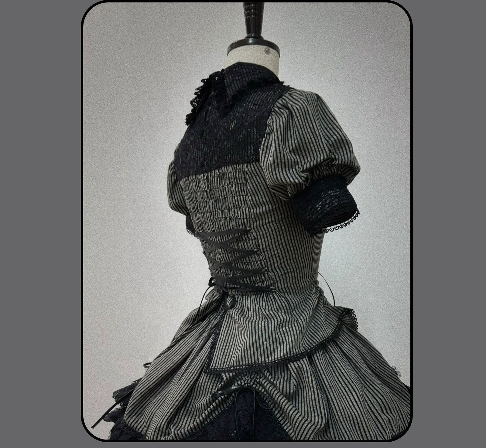 Susin Lolita - Striped Cross - Gothic Coordinated Lolita Set, Adjustable Blouse & Skirt