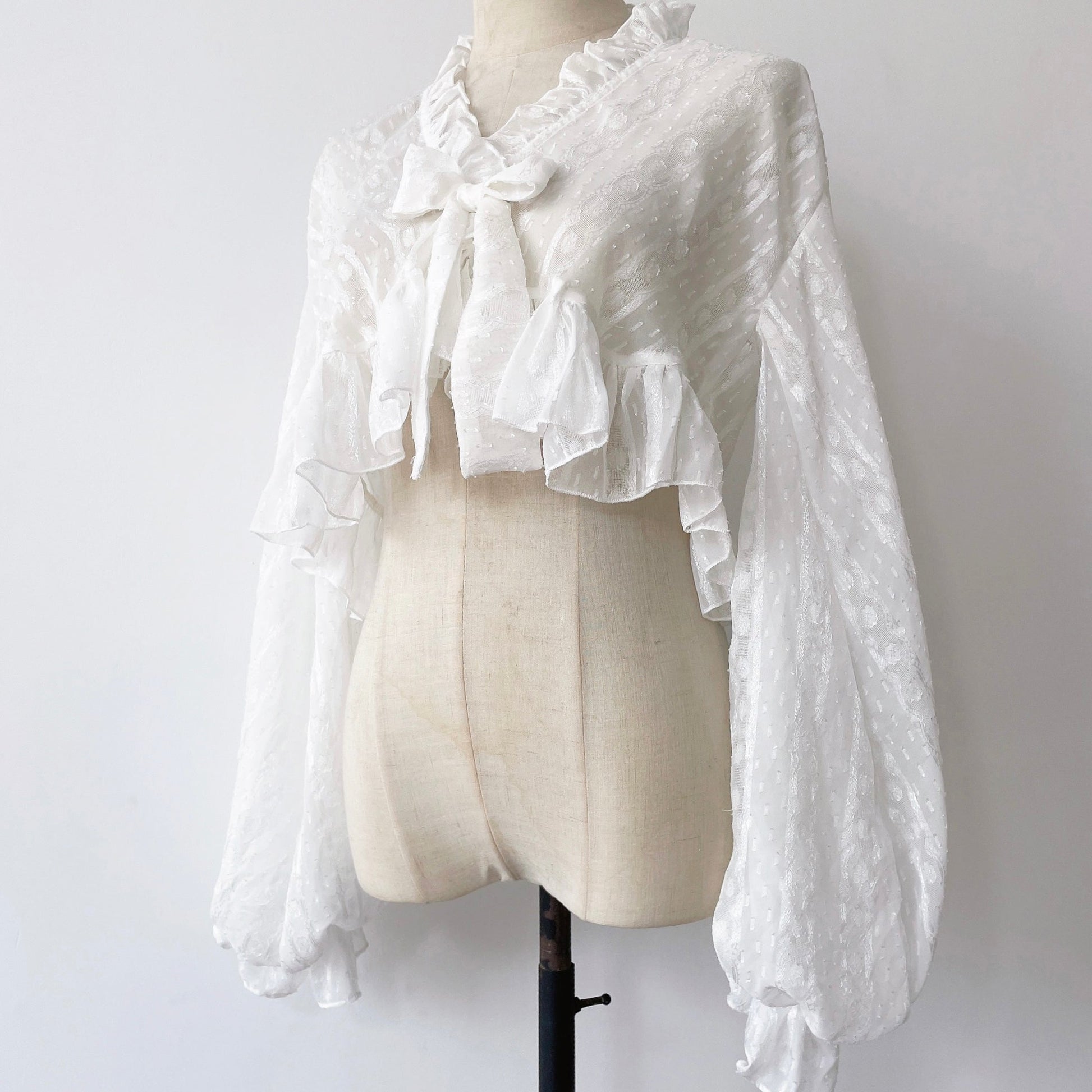 Sakurada Fawn - Chiffon Puff Sleeve Lolita Cardigan