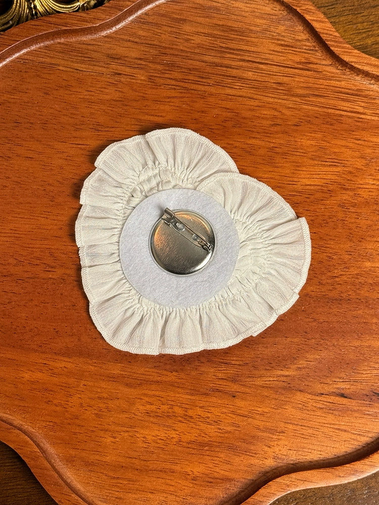 Alice Girl - Arrogant Miss - Heart-Shaped Lolita Brooch with Lace and Embroidery