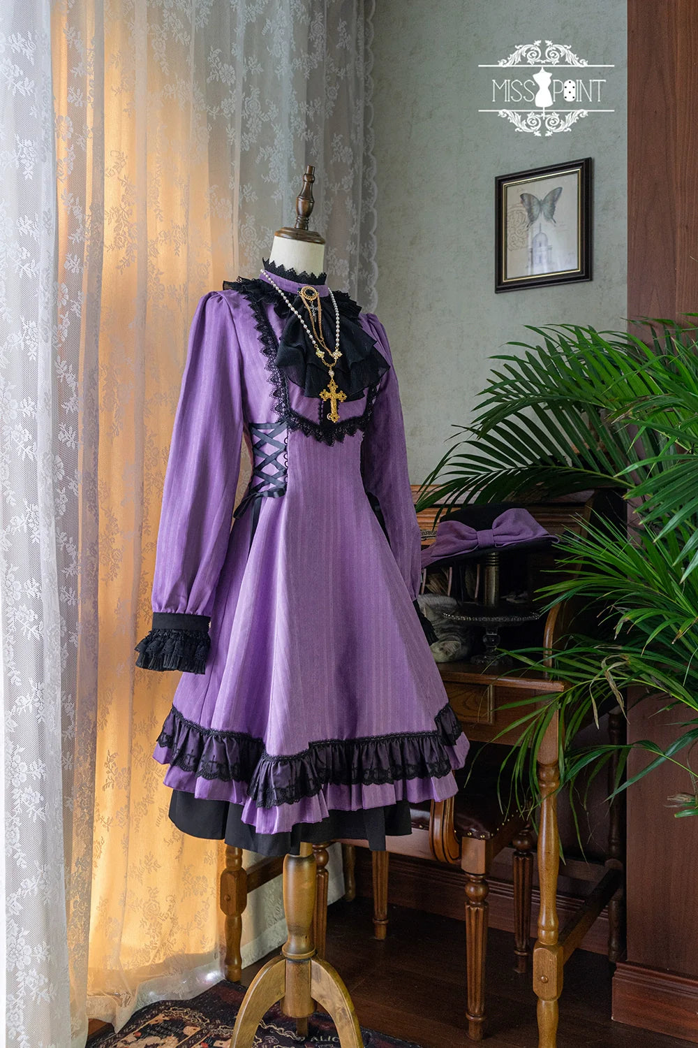 Miss Point - Perintz Manor - Gothic Lolita OP Long Sleeve Retro Lolita Dress