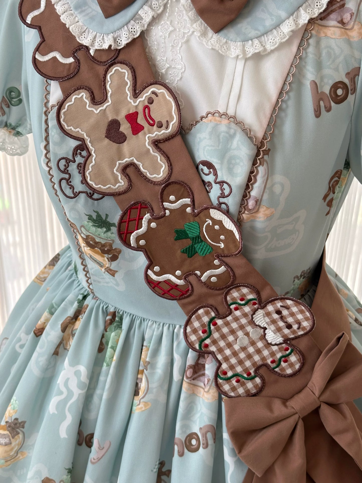 Babyblue - Bear Honey - Sweet Lolita Accessory Gingerbread Man Design