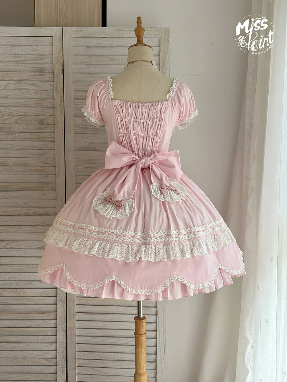 Miss Point - Vintage Petal Rabbit - Old School Lolita OP Cotton Dress With Petal-Shaped Hem