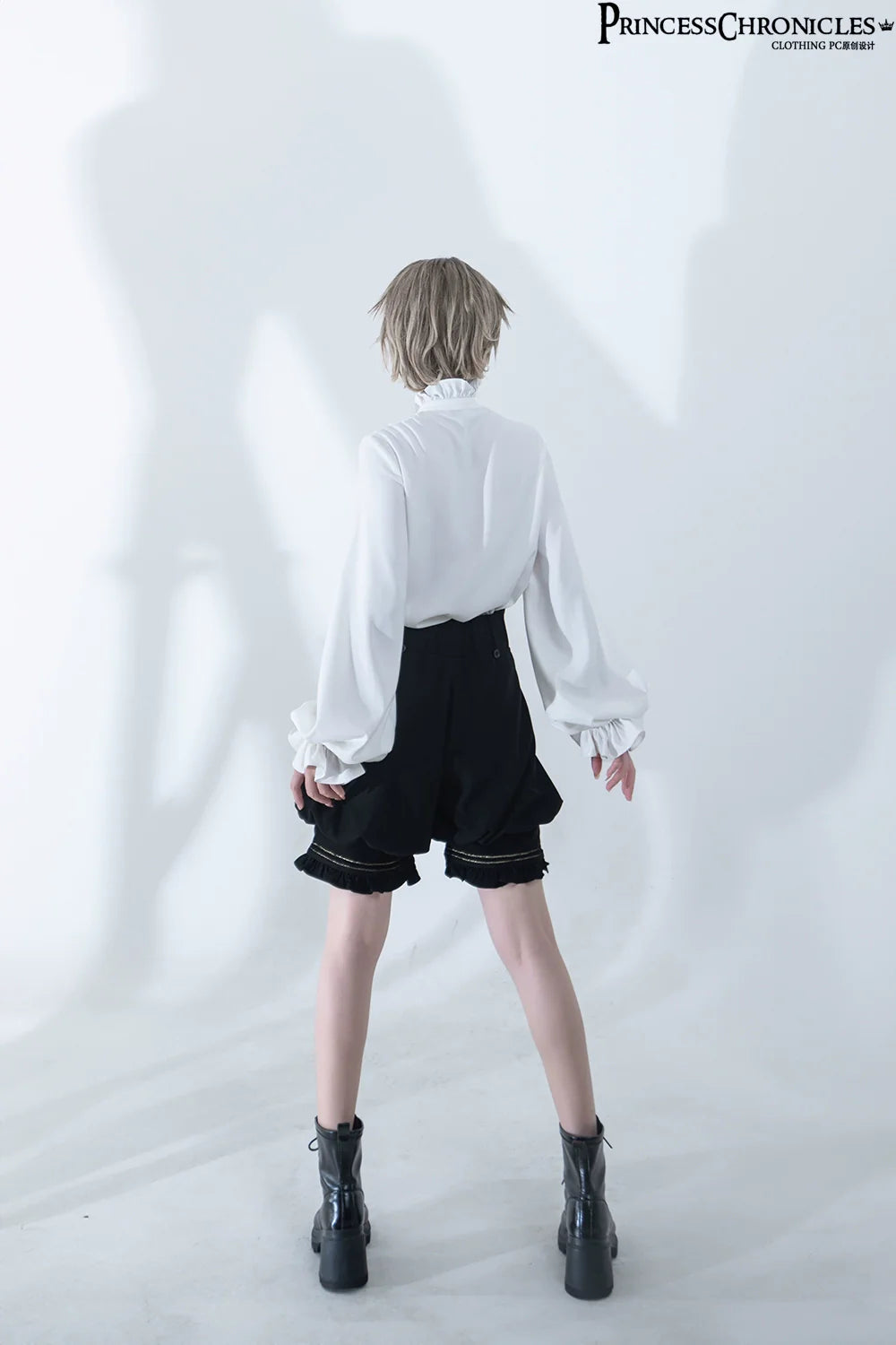 Princess Chronicles - Desperate Bunny - Ouji Lolita Vest Shorts Set