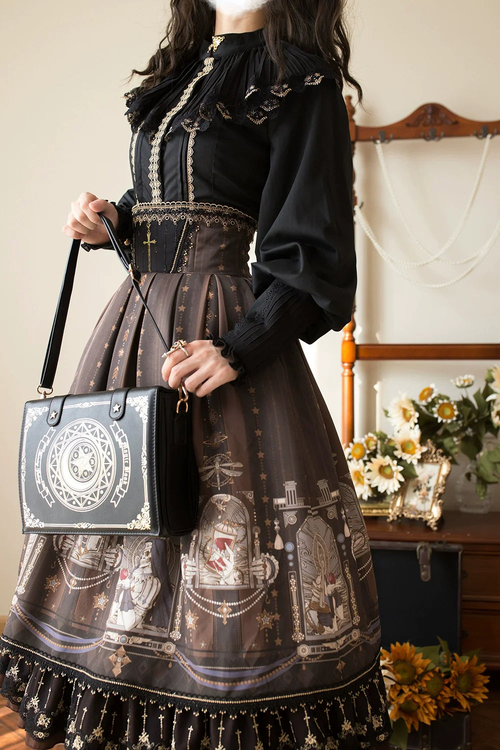 Miss Point - Demon Hunting Notes - Fishbone Gothic Lolita Skirt