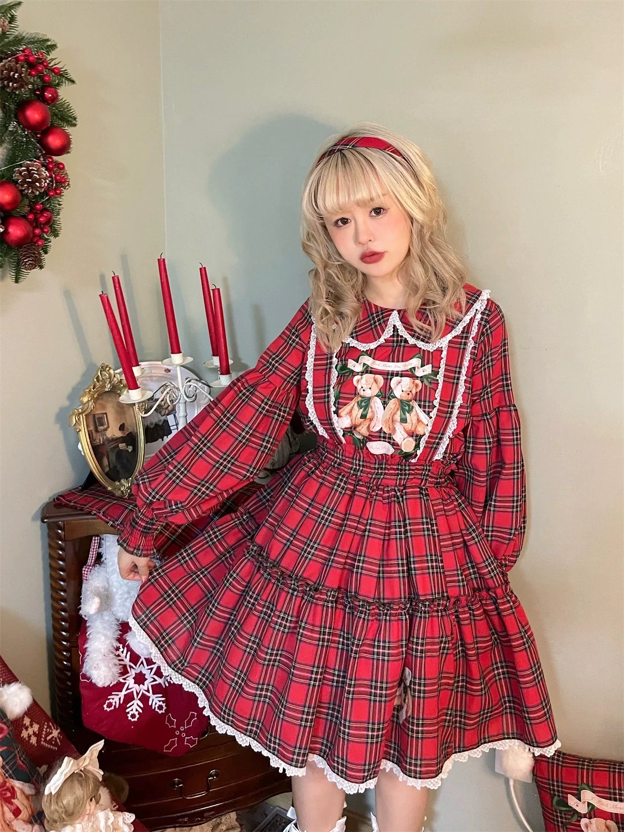 Labeau - Christmas Vintage Lolita Skirts Doll Collar Blouse Plaid Skirt Set