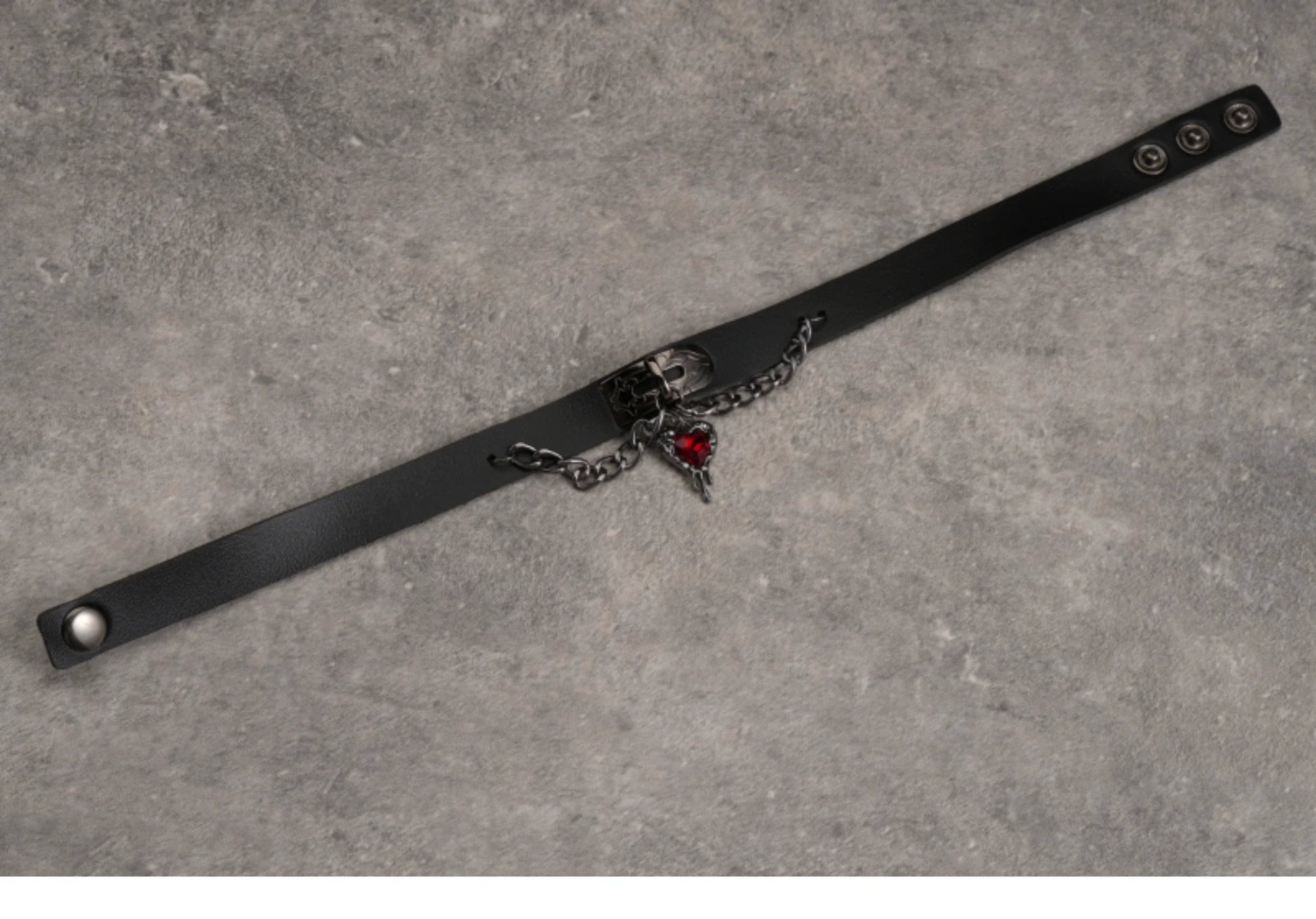 Strange Sugar - Gothic Lolita Choker Faux Leather Heart Pendant Necklace