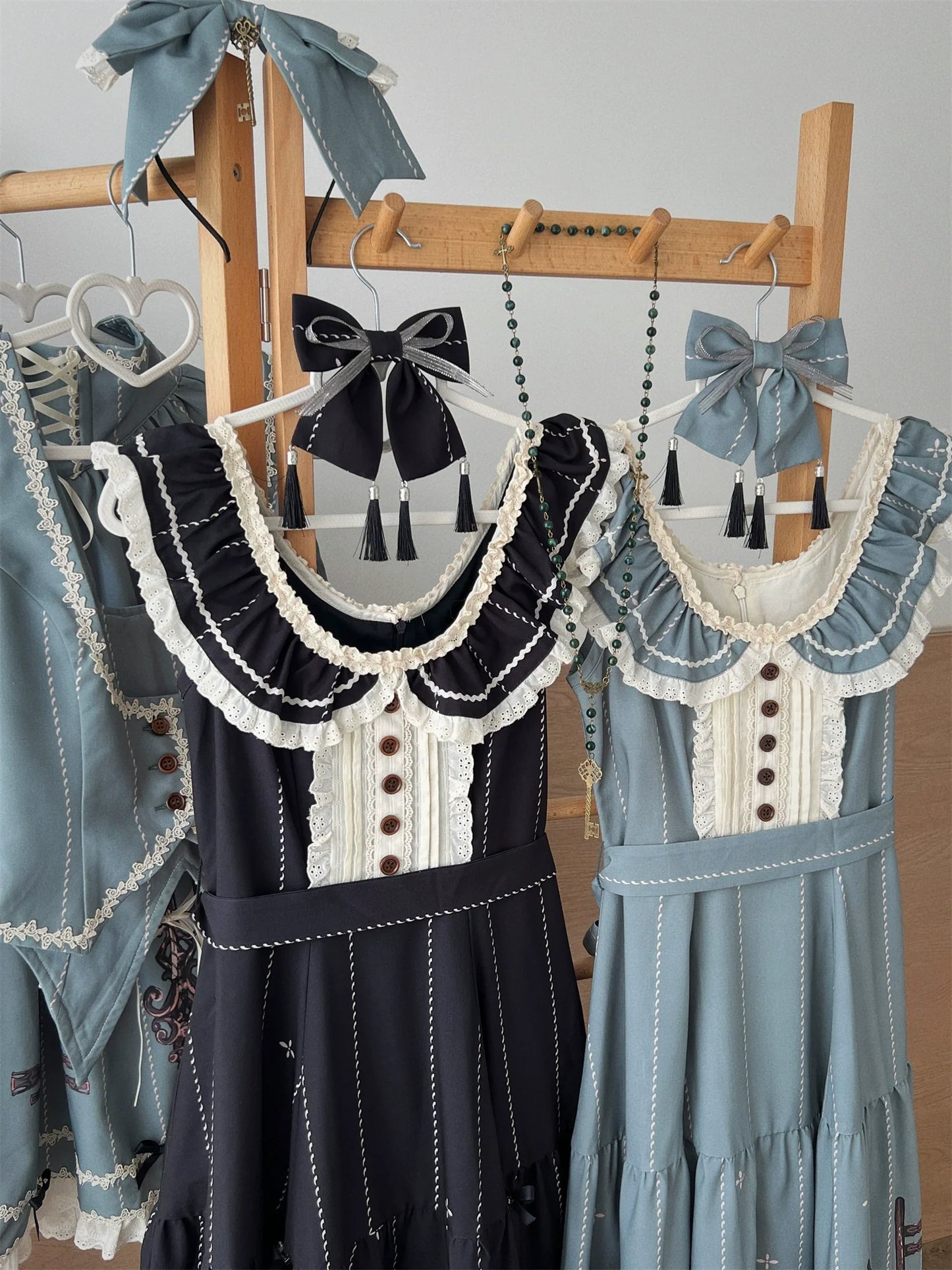 Uncle's Workshop - Secret Key - Classic Lolita Dress Suit, Key Print