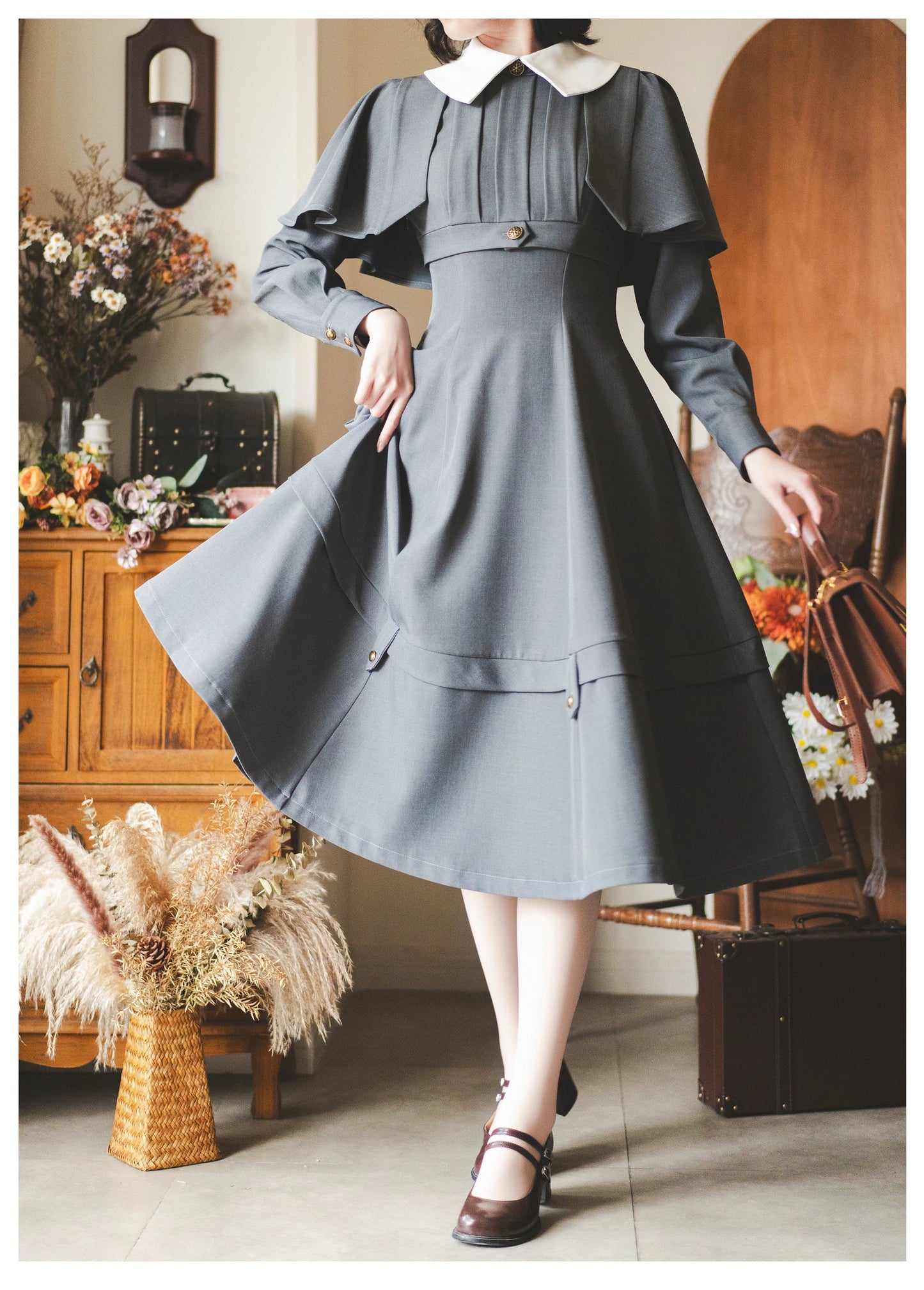 Forest Wardrobe - Forest Antique Box - Classic Lolita OP Dress with Detachable Short Cape