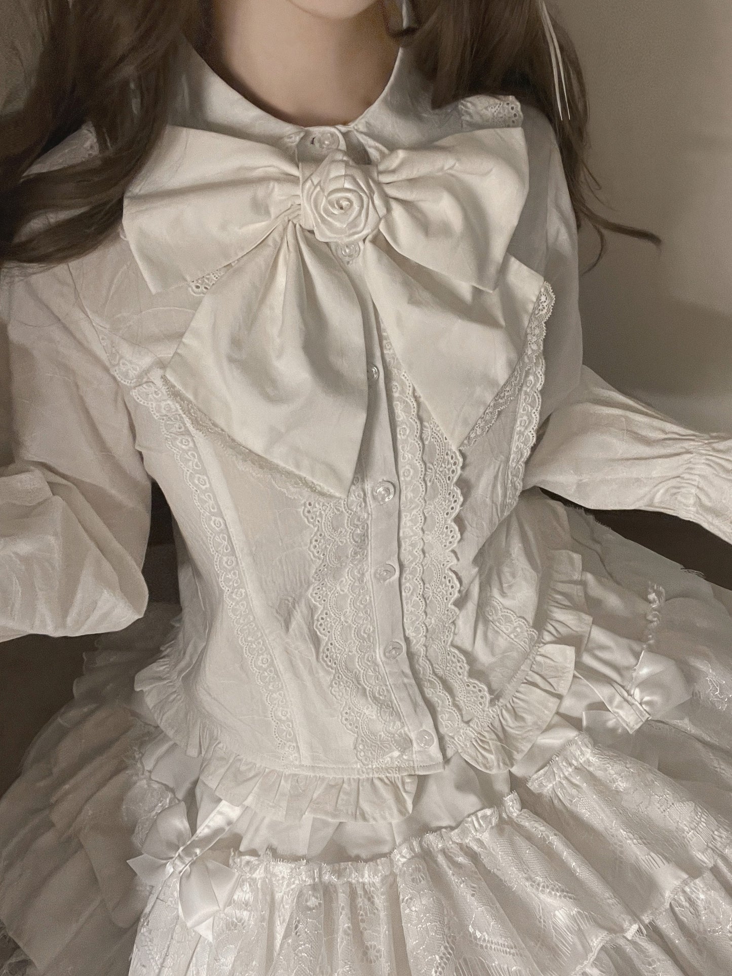 MIST - Lily - Kawaii Lolita Blouse Soft Girl Bubble Puff Sleeve