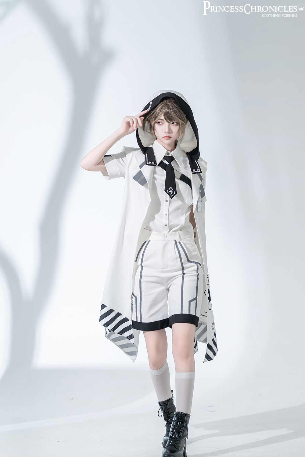 Princess Chronicles - Dry sea and Ashlar - Handsome Futuristic Style White Short Set