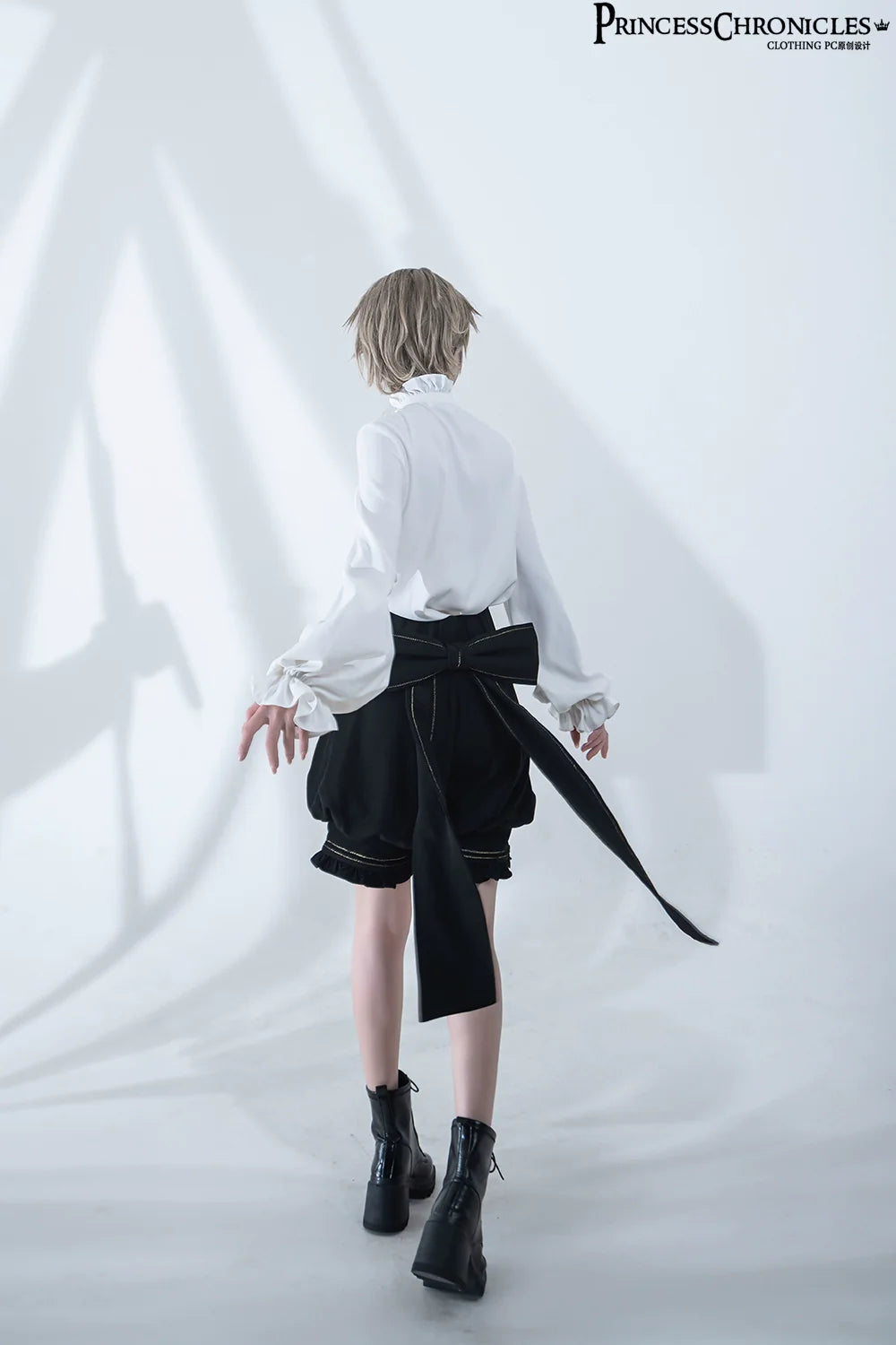 Princess Chronicles - Desperate Bunny - Ouji Lolita Vest Shorts Set