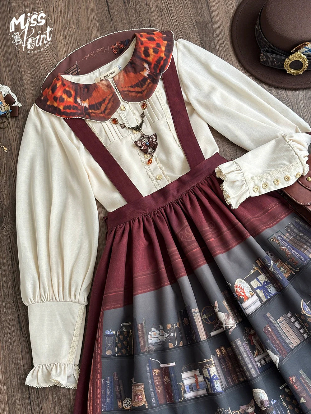 Miss Point - German Bookshelf - Classic Lolita SK, Detachable Suspenders