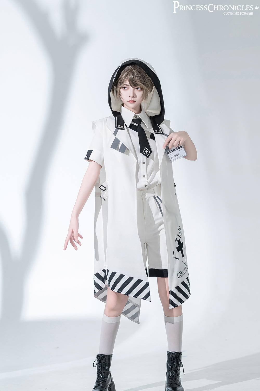 Princess Chronicles - Dry sea and Ashlar - Handsome Futuristic Style White Short Set