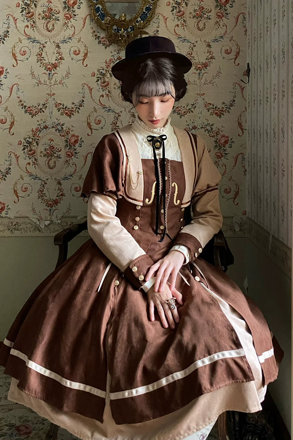 Miss Point - Elegant Lolita Coat - Golden Movement Customized Short Coat