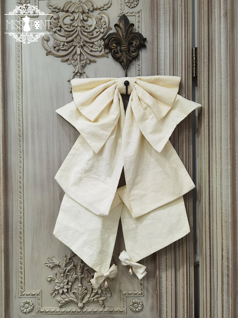 Miss Point - Lilyka Garden - Classic Lolita Headdress and Necklace Brooch Bow Trailing