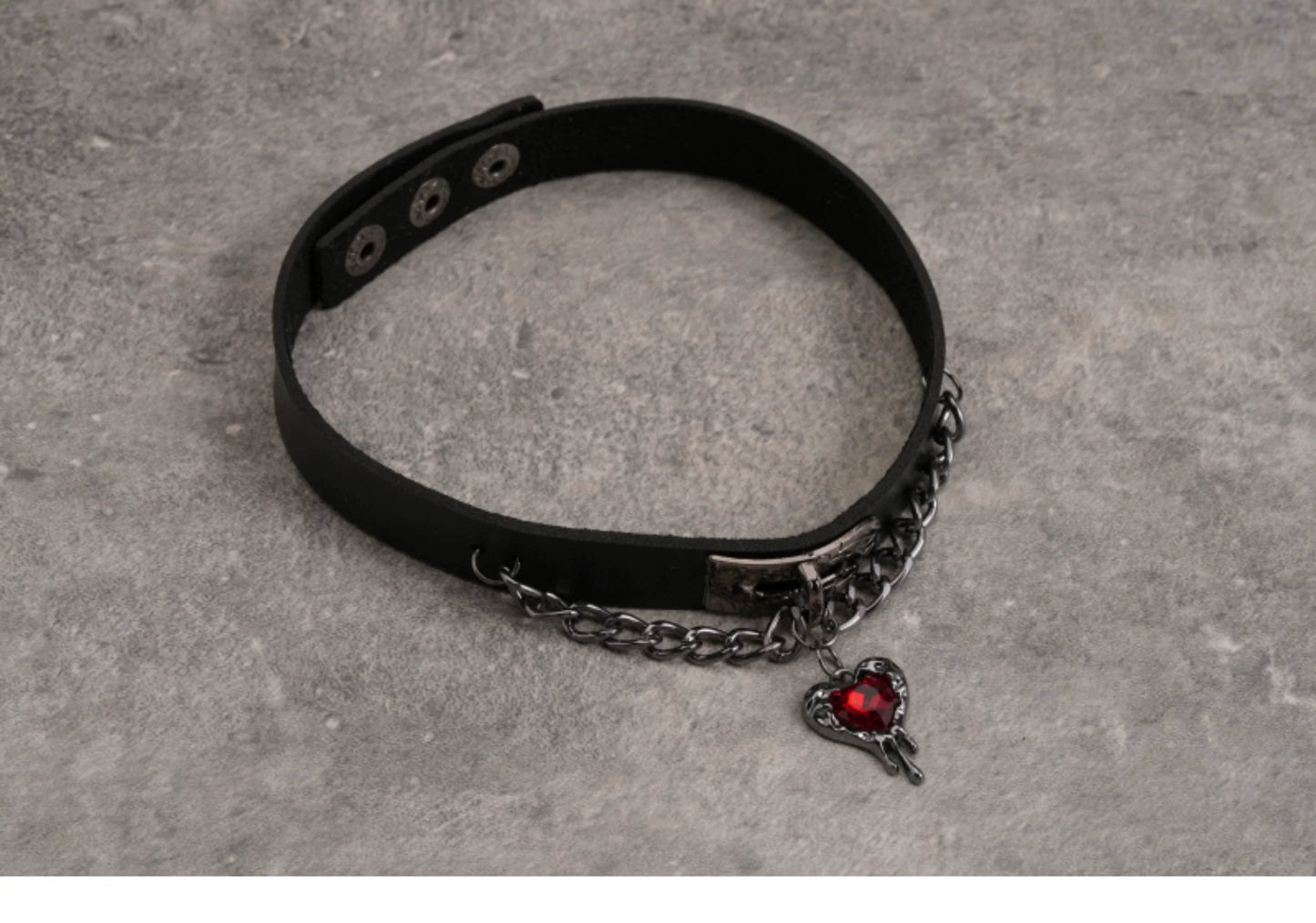 Strange Sugar - Gothic Lolita Choker Faux Leather Heart Pendant Necklace
