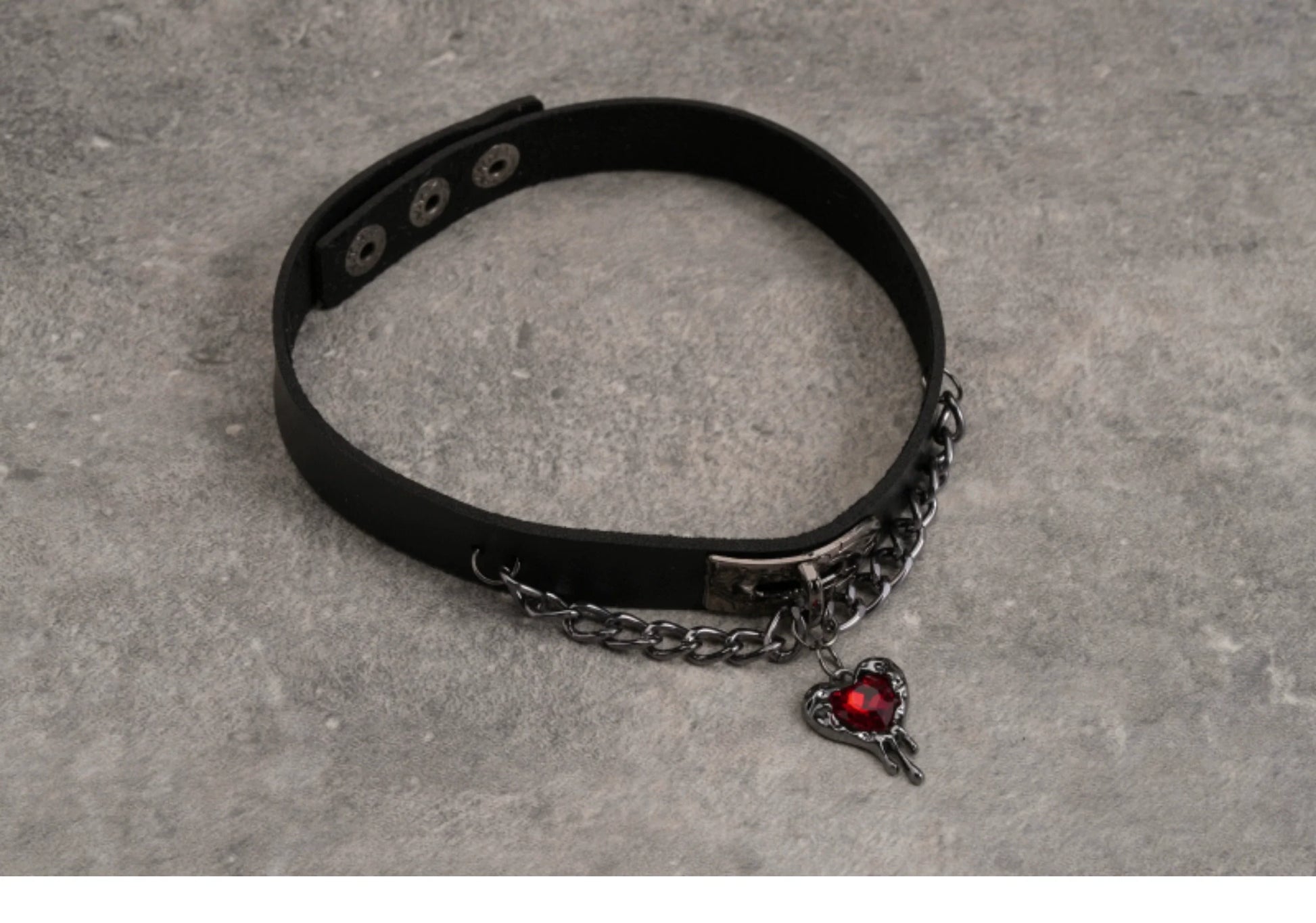 Strange Sugar - Gothic Lolita Choker Faux Leather Heart Pendant Necklace