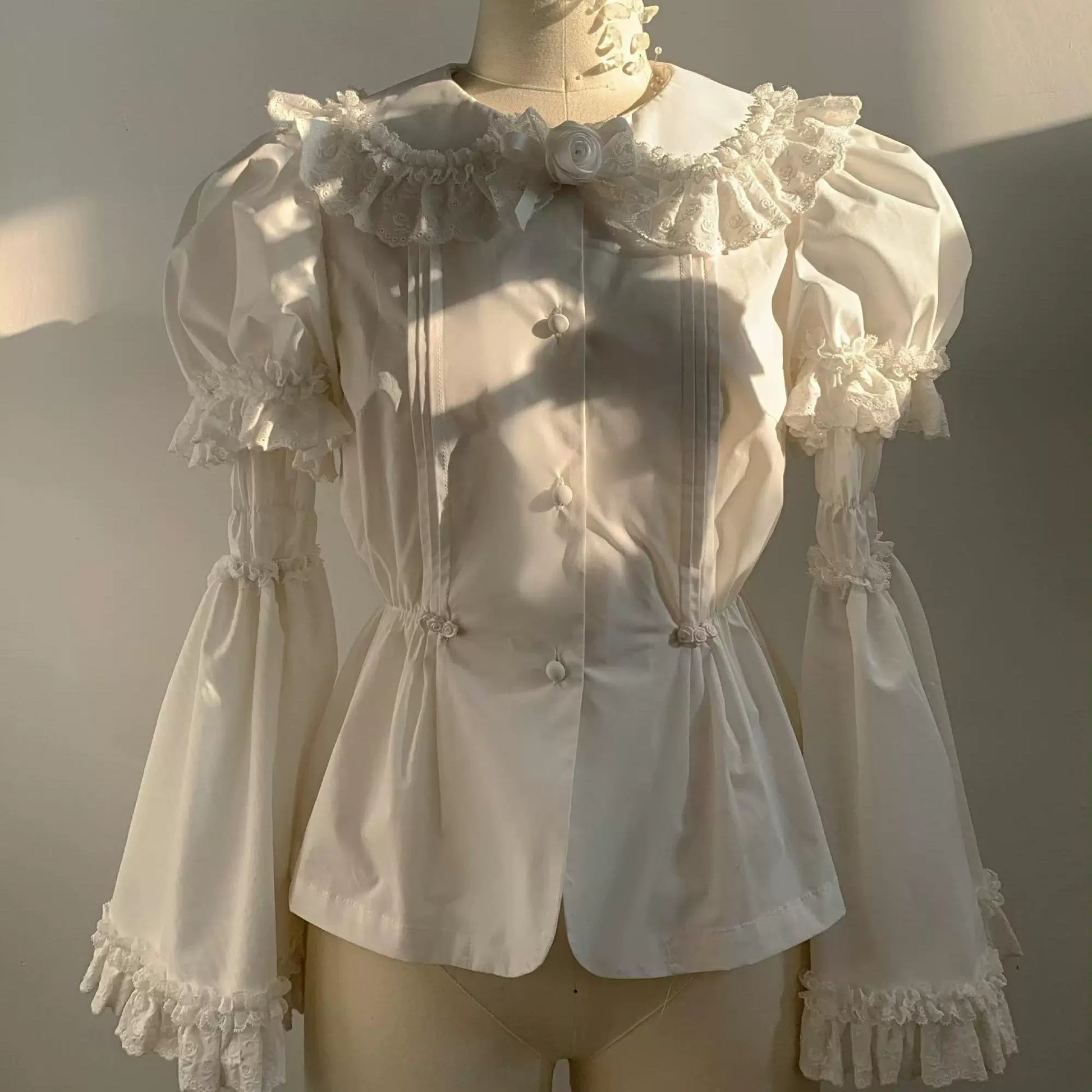 Nololita - Nightingale - Old School Lolita Shirt with Detachable Sleeves