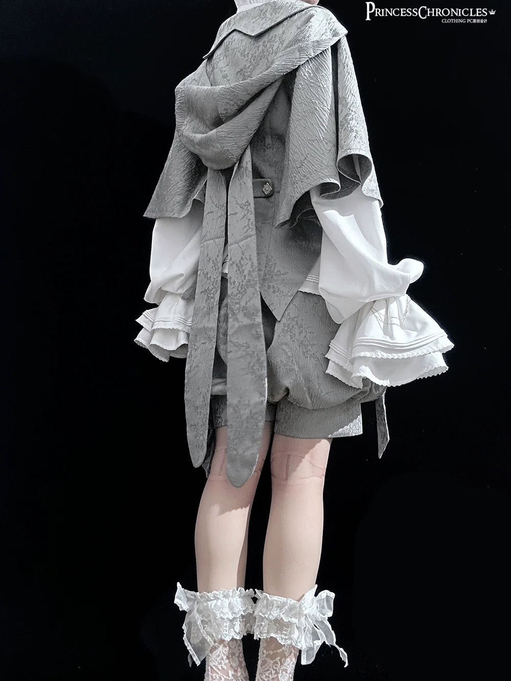 Princess Chronicles - Rabbit Hunting Glacier Gray - Vintage Lolita Grey Coat Kawaii Rabbit Ear Set