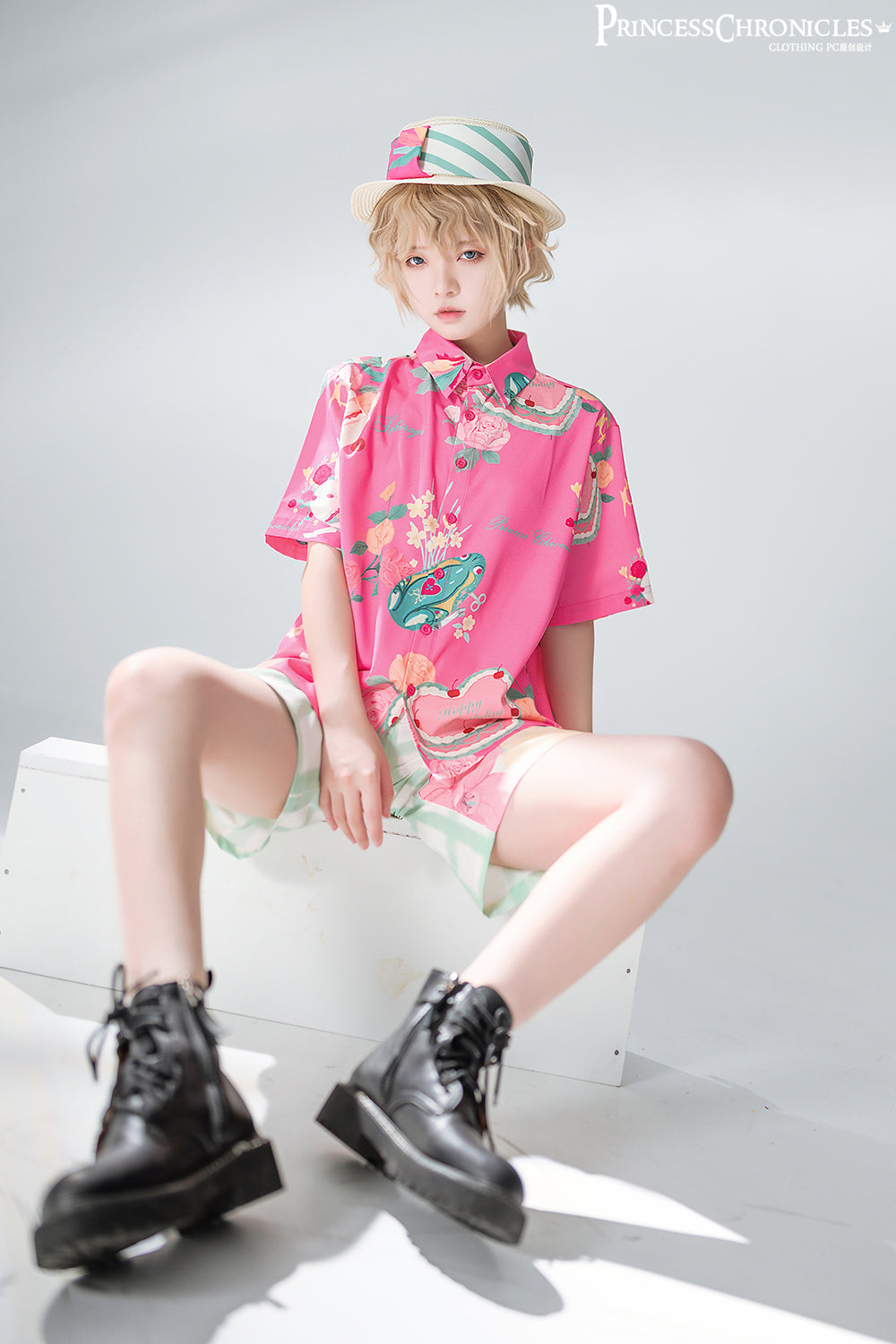 Princess Chronicles - Summer Printed Blouse and Shorts