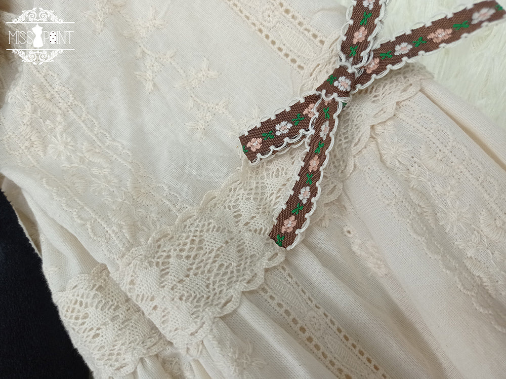 Miss Point - Rich Hymn - Lolita Bavarian Cotton Embroidered Blouse