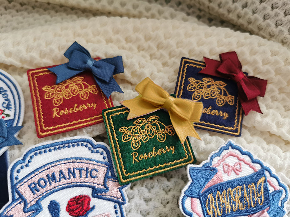 Miss Point - Berry Rose Lolita Accessories Collection KC Beret Necklace