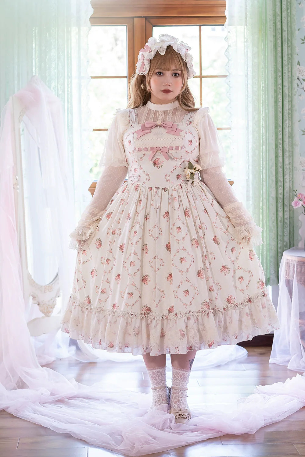 Miss Point - Kaleidoscope - Classical Lolita Shirt Dot Gauze Detachable Puff Sleeve Blouse Customized