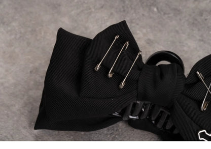 Strange Sugar - Gothic Lolita Claw Clip Cross Chain Bow Hair Accessory