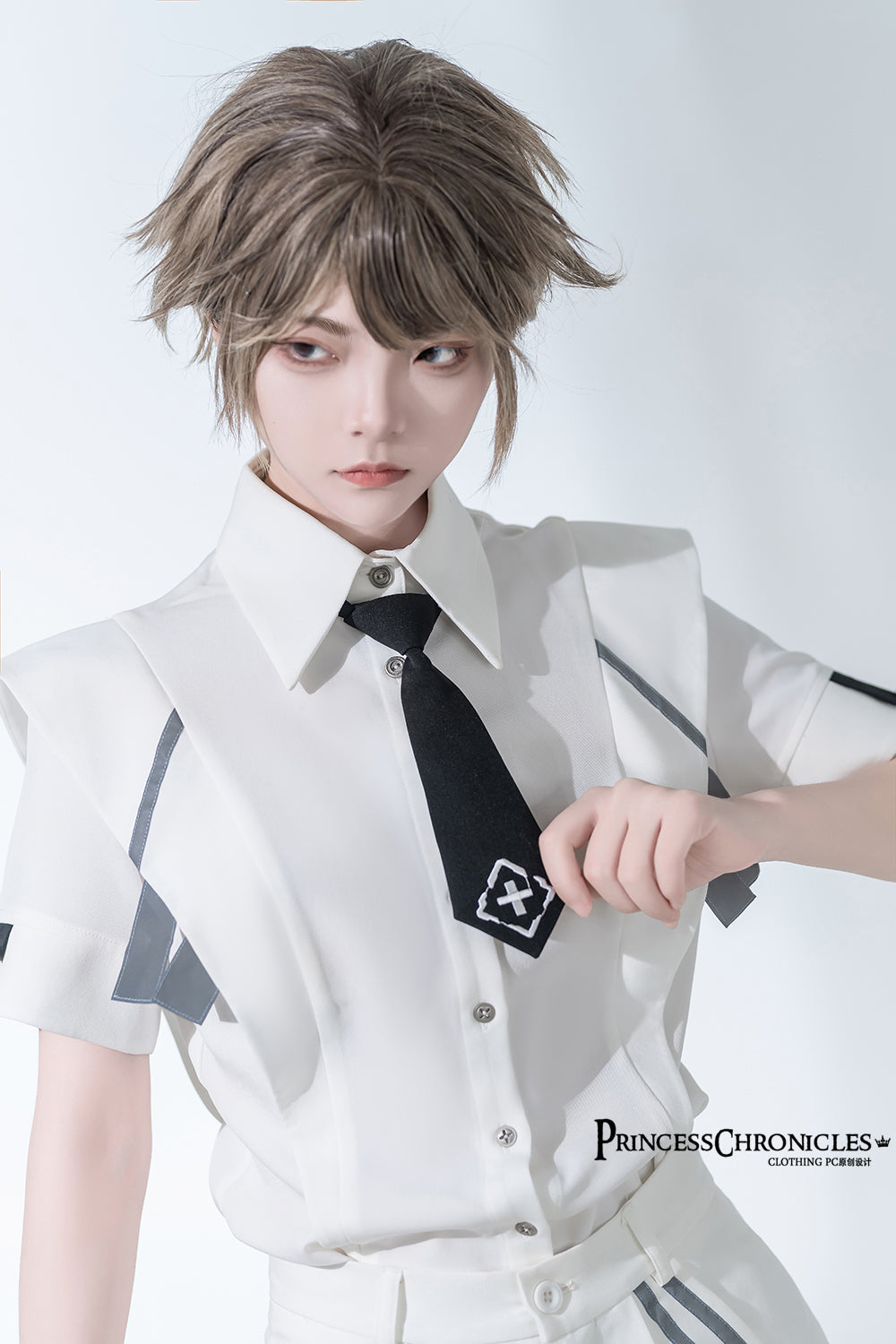 Princess Chronicles - Dry sea and Ashlar - Handsome Futuristic Style White Short Set