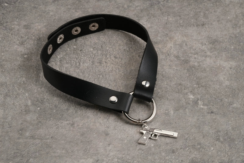 Strange Sugar - Gothic Lolita Choker Faux Leather Heart Pendant Necklace