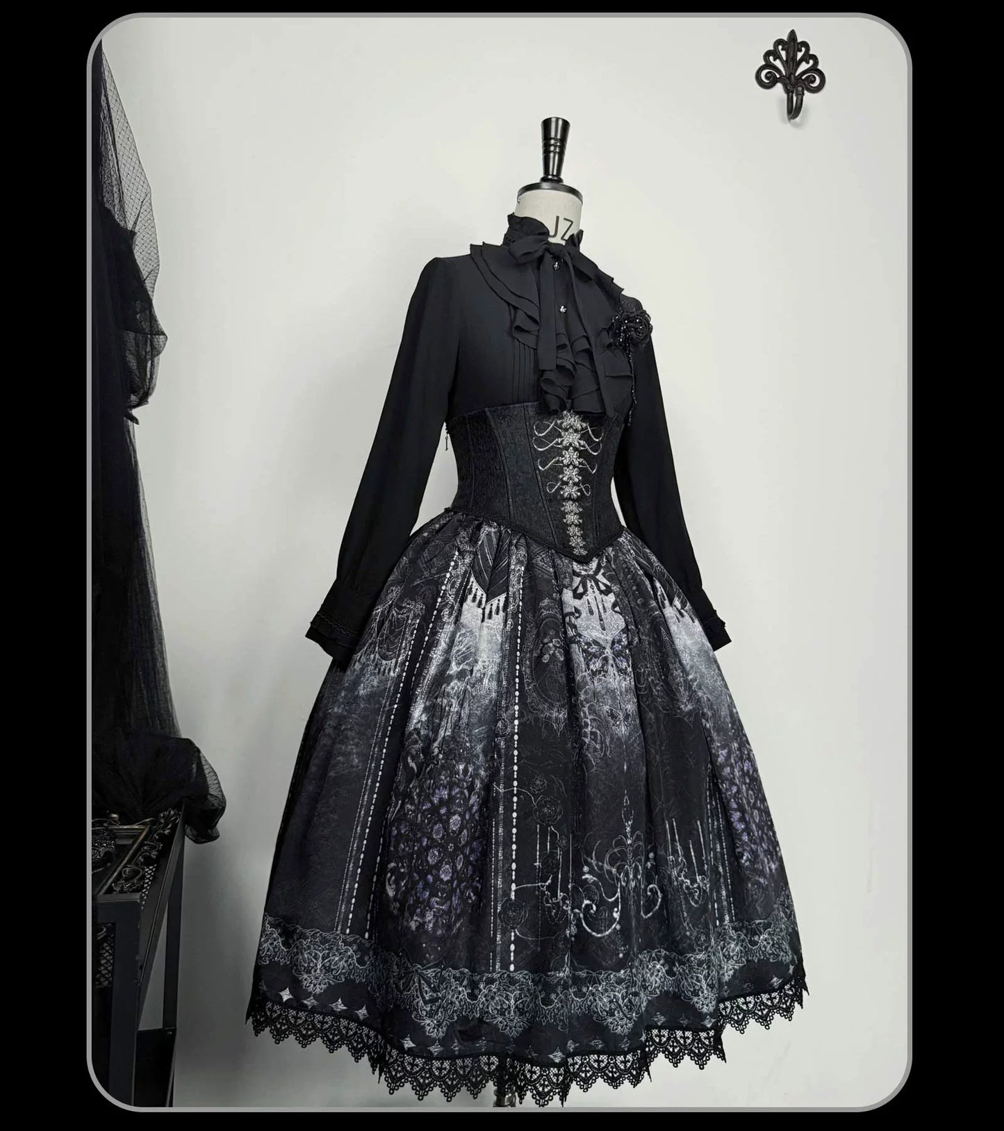 Susin Lolita - Bone-Eroded Butterfly - Gothic Lolita JSK & SK Set