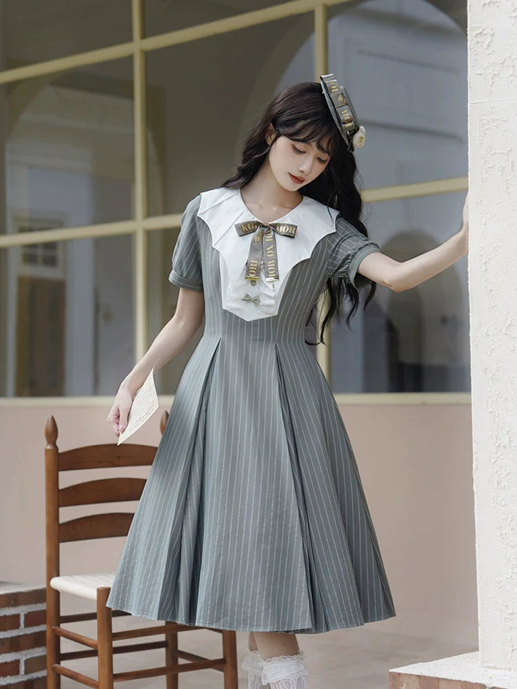 Forest Fluorescent Carps - The Rain of London - Elegant Lolita OP Dress, Bat Wing-Shaped Neckline