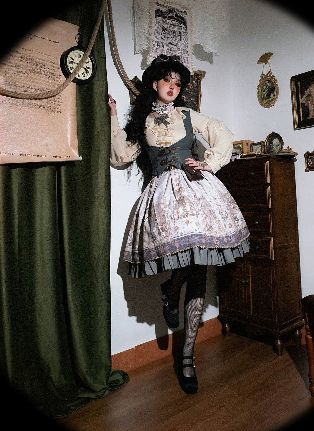 Miss Point - Demon Hunting Notes - Gothic Lolita Cross Print Short Skirt