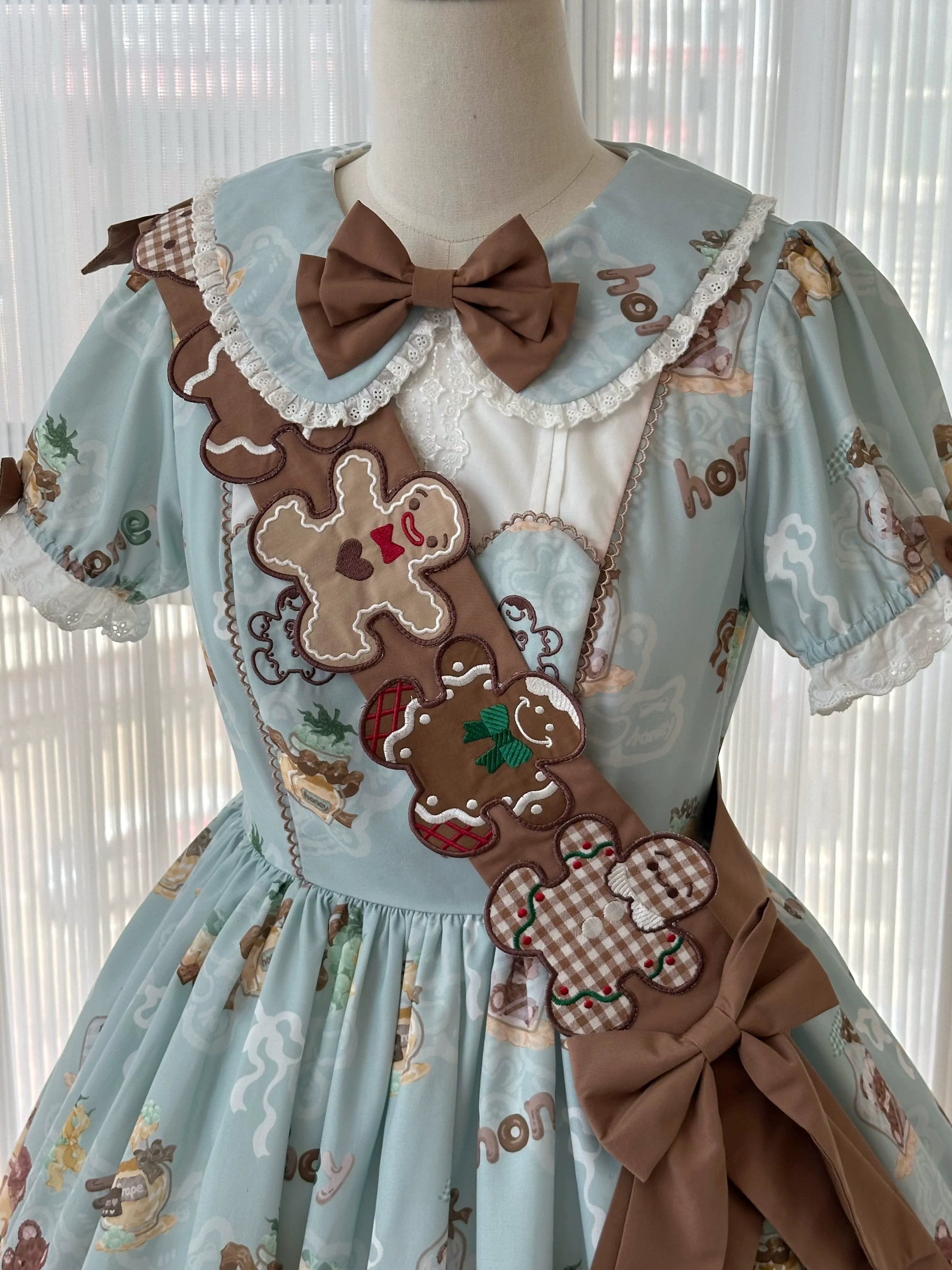 Babyblue - Bear Honey - Sweet Lolita Accessory Gingerbread Man Design