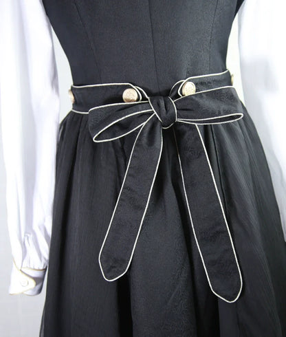 Immortal Thorn - Snow Shadow - Long Sleeveless Ouji Lolita Coat