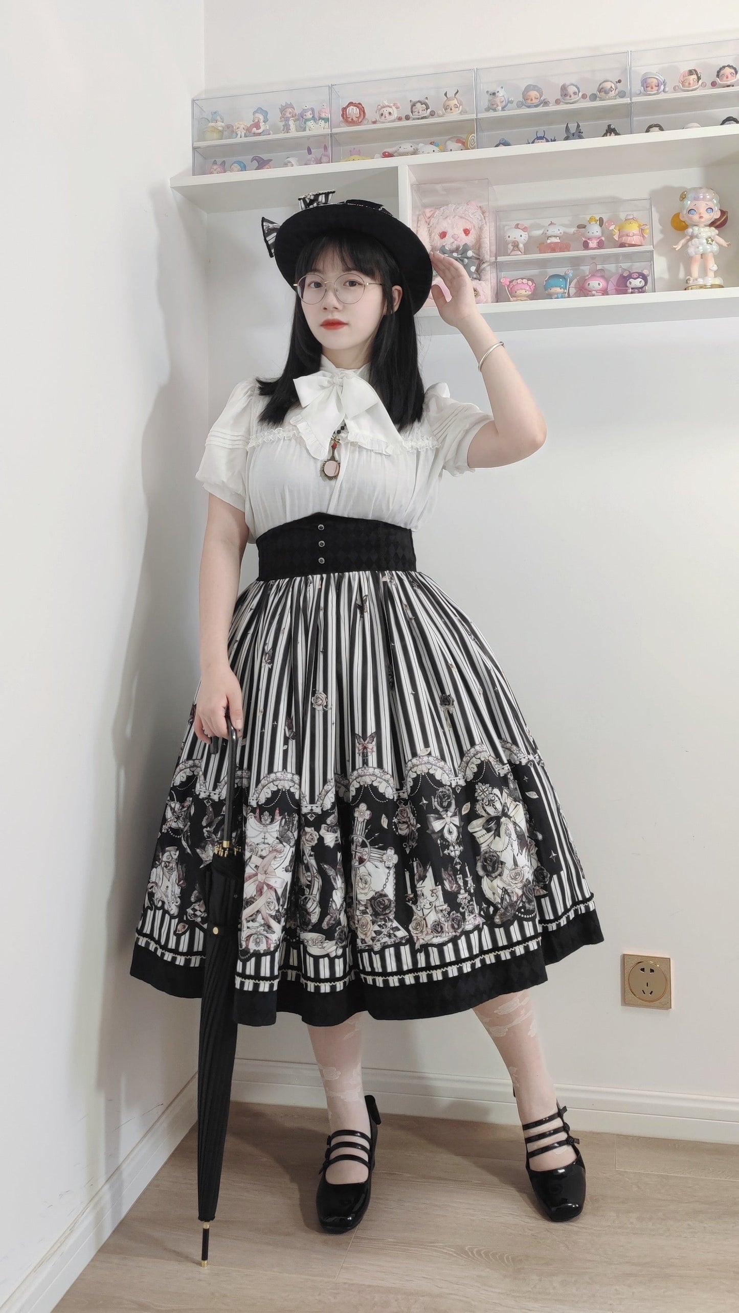 Little Bear - Gothic Lolita Black and White Striped JSK Set