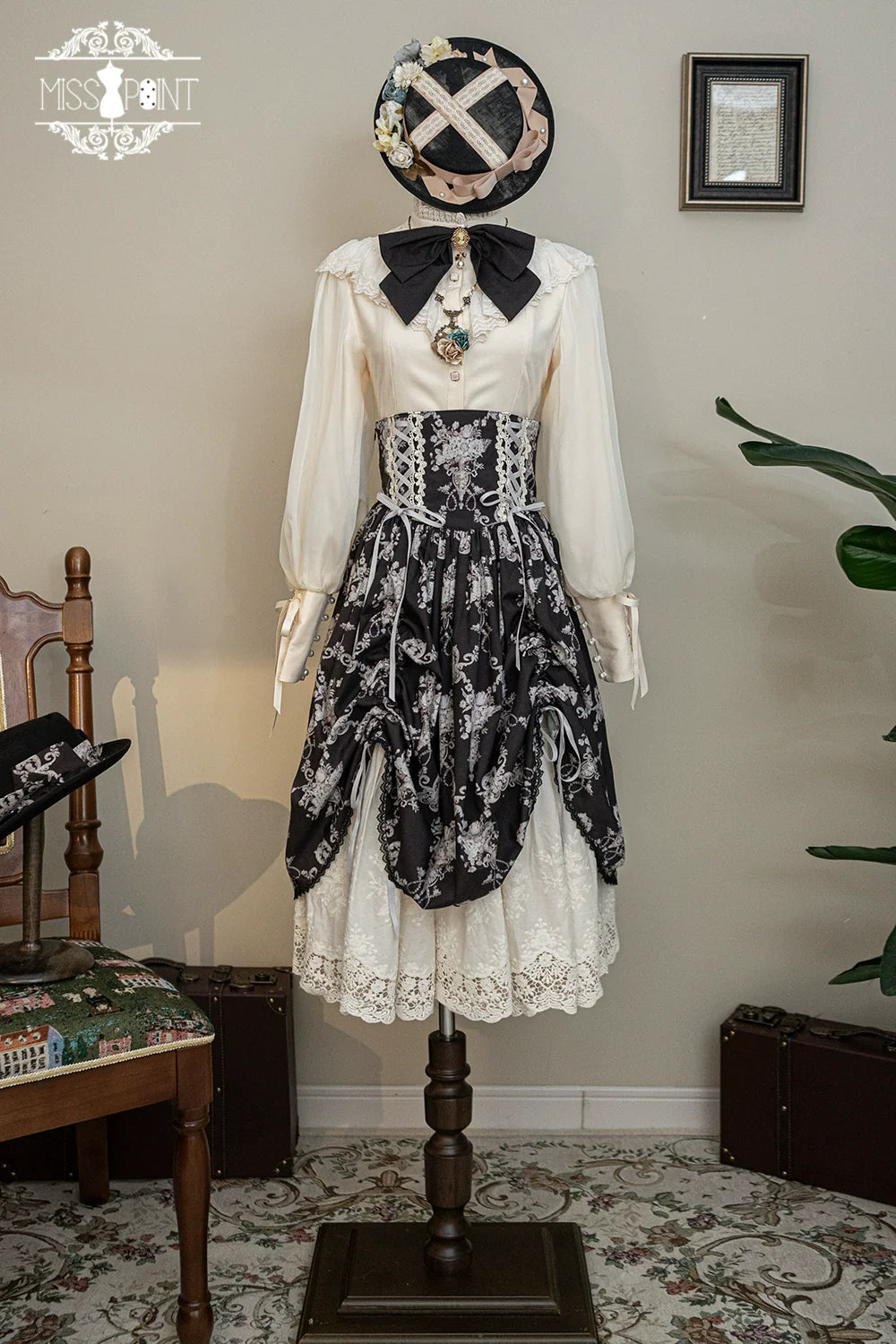 Miss Point - Customized Vintage Lolita Skirt Elegant Pullover Fishbone SK