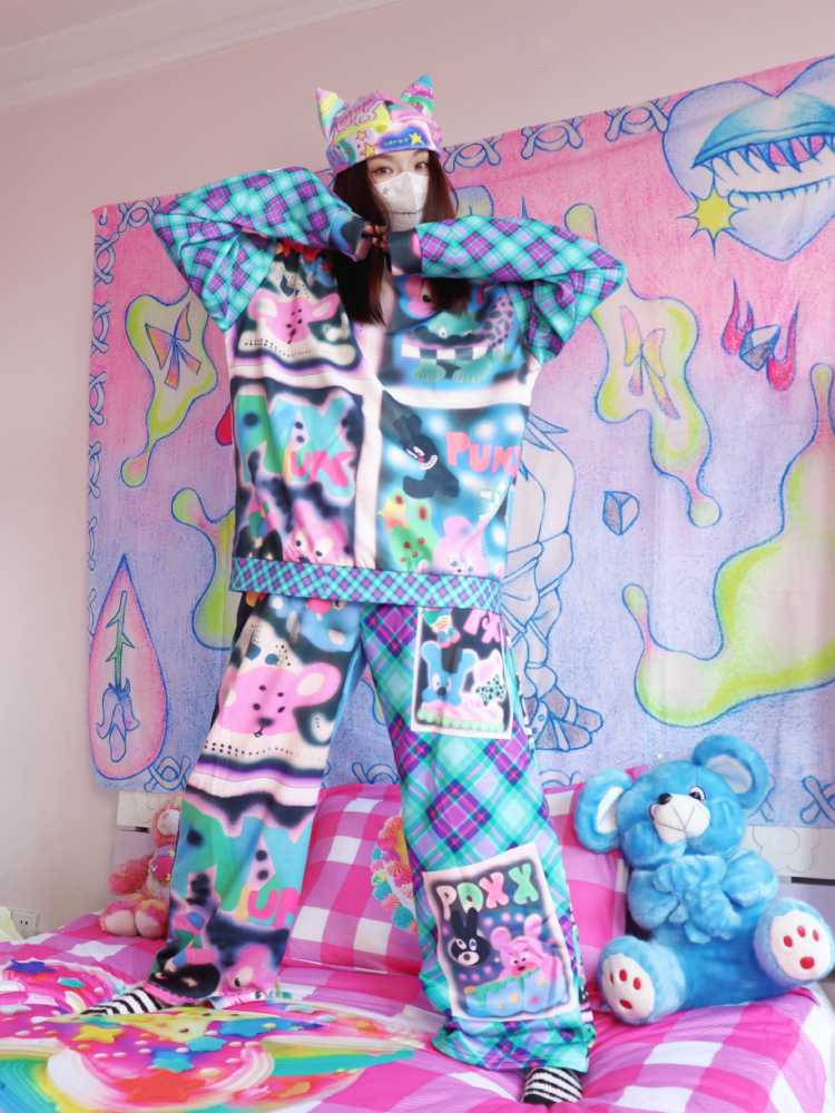 Loose flare pants【s0000010292】