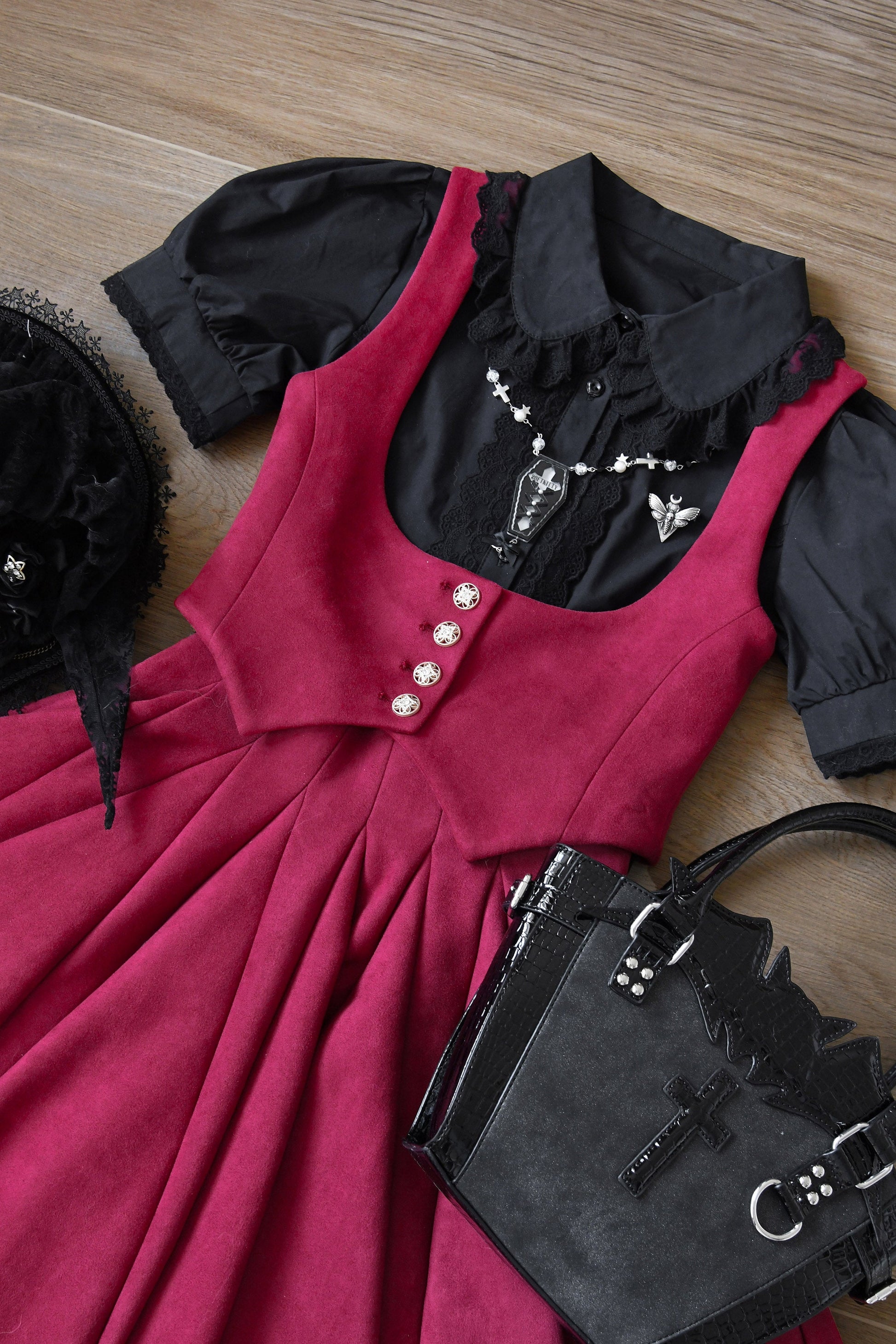 MIST - Lily - Cotton Retro Lolita Blouse with Lace Ruffles and Short Sleeve