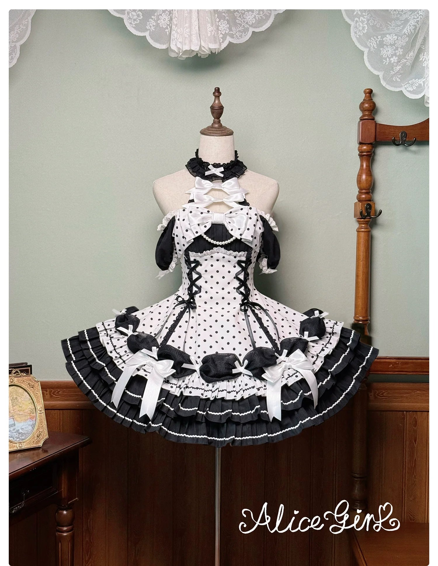Alice Girl - Old School Polka Dots - Halter Neck Sweet Lolita OP Dress