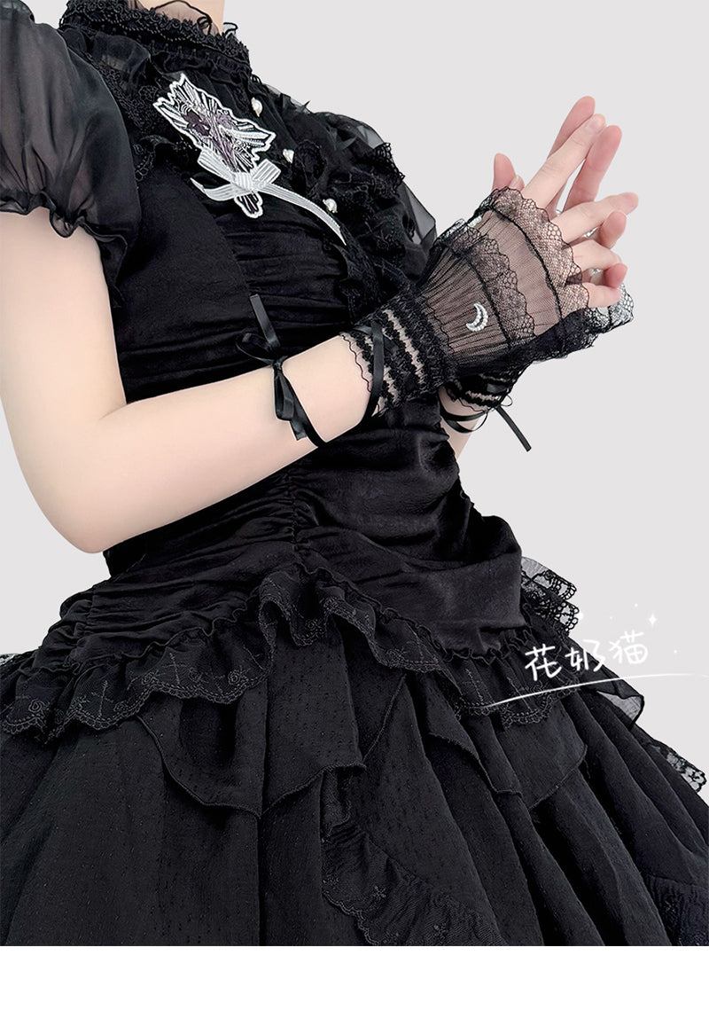 Hua Nai Cat - Star and Moon - Bridal Lolita Cuffs White and Black Ballet Style Lace Cuffs
